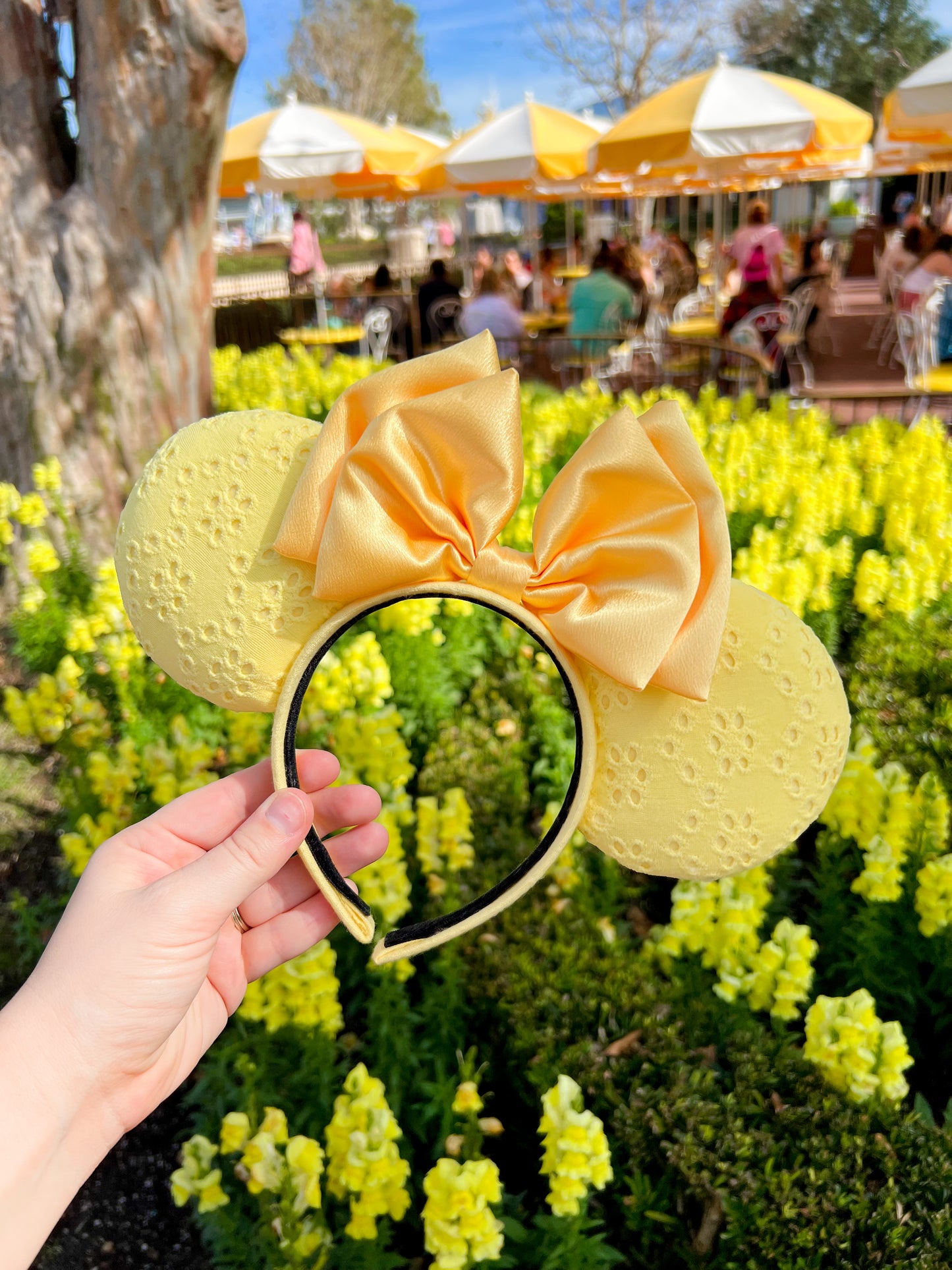 Yellow Eyelet Ears