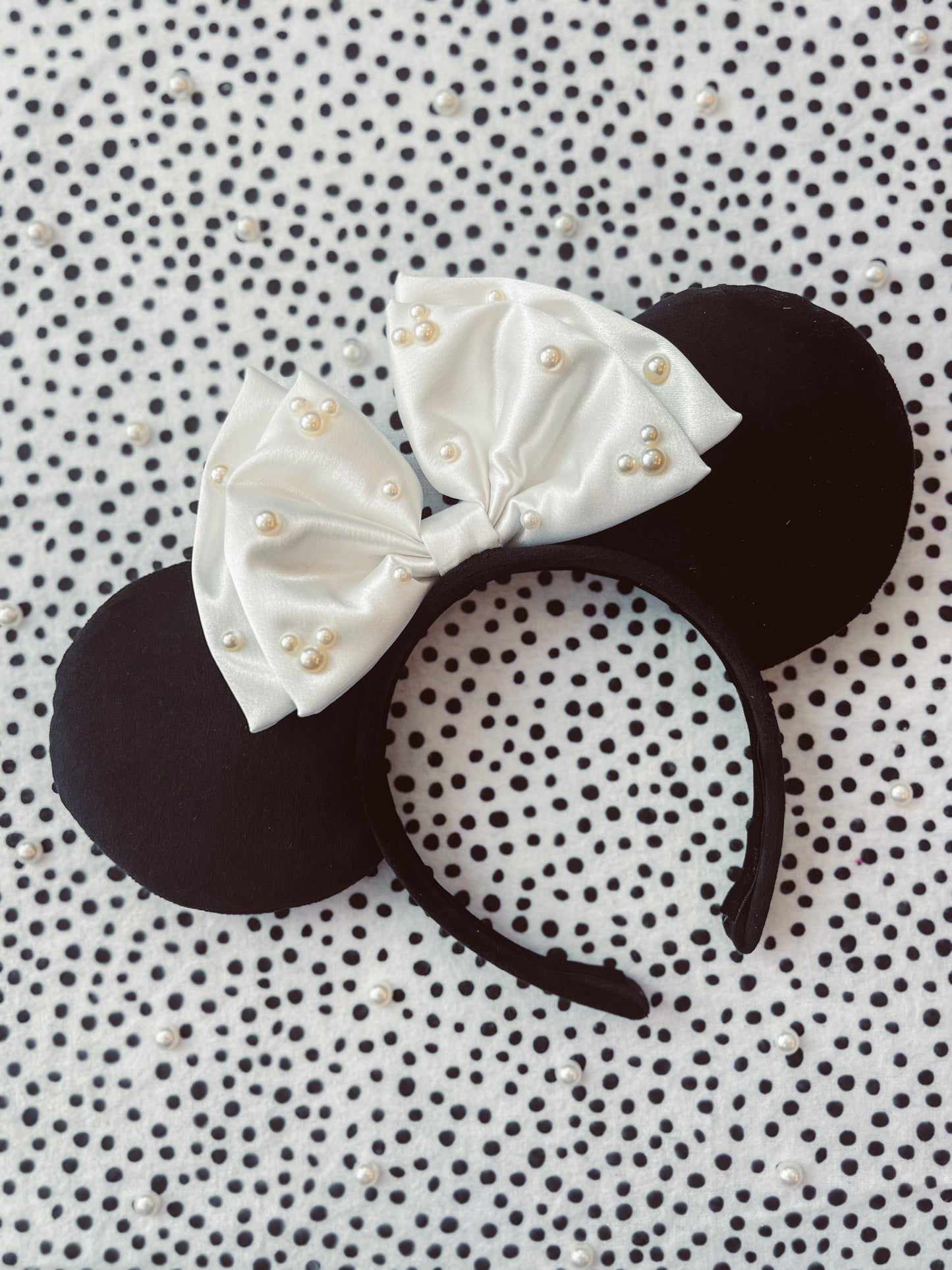 Classic Pearl Ears