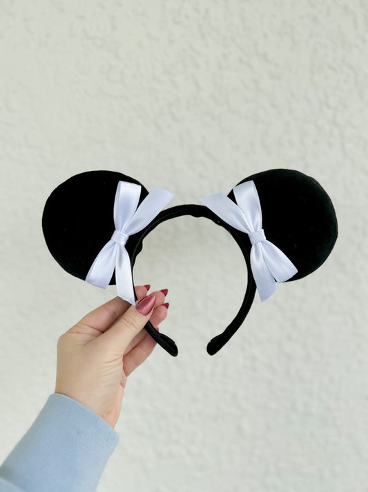 Interchangeable Essential Ears (velcro bows)