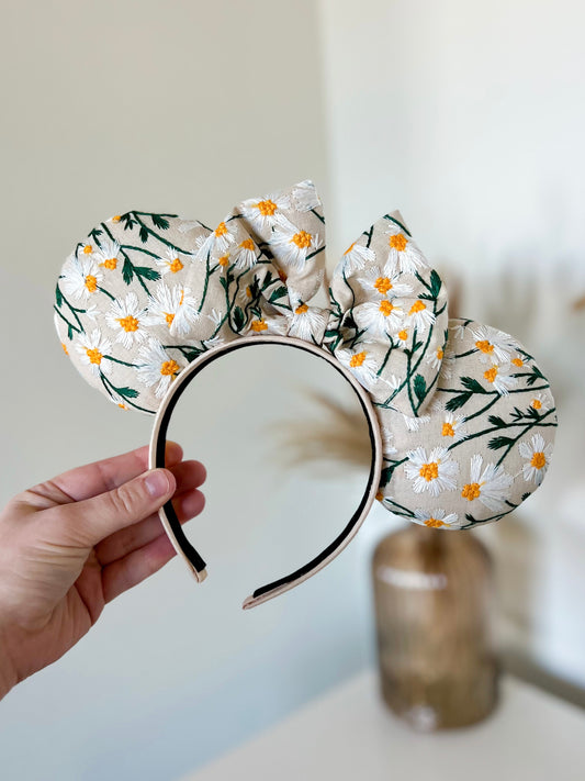Embroidered Daisies Ears (Limited Edition)